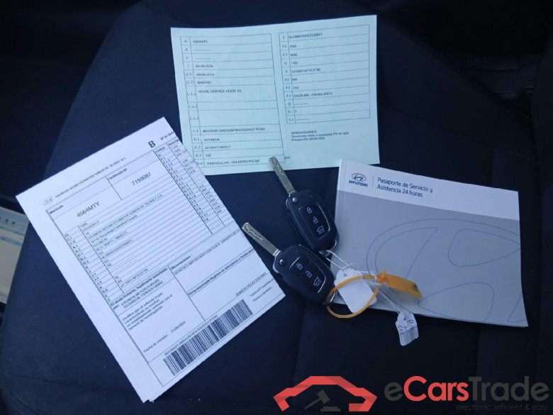 HYUNDAI i20 / 2023 / 5P / berlina con portón 1.0 TGDI 48V Klass #5