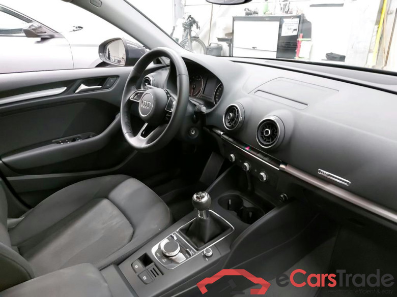AUDI - AUD A3 SB 30 TFSi 116PK With Manual Airco  * PETROL * #3