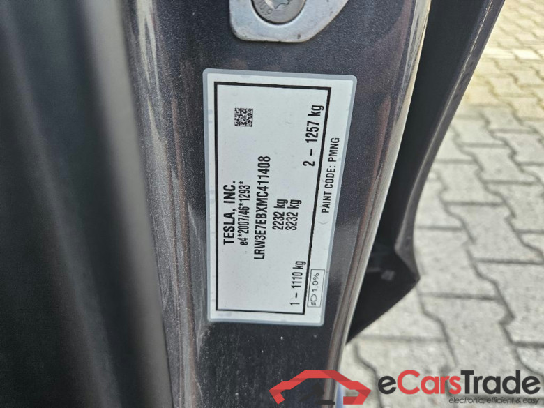 Tesla Model 3 Long Range AWD 75 kWh #1