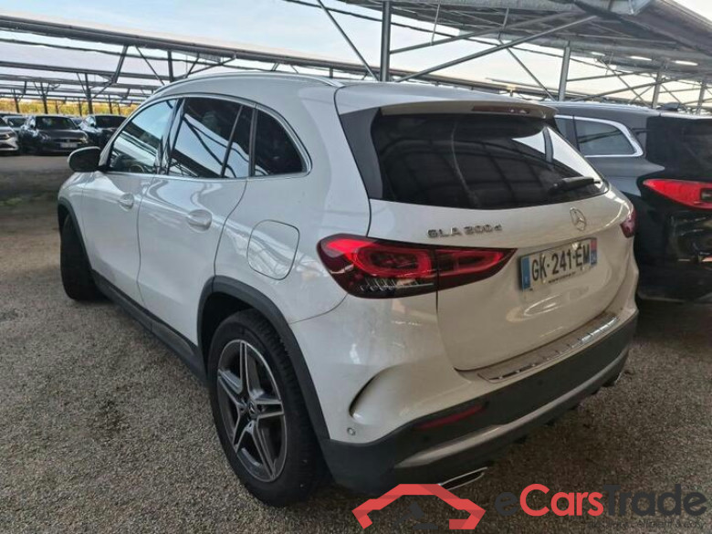 Mercedes GLA 200d AMG Aut. LED Widescreen ACC Navi Sport-Leather-Alcantara KeylessGo Camera Klima PDC ... #4