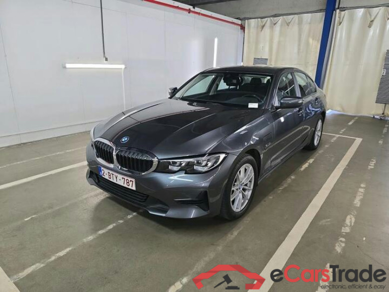 BMW 3 Reeks Berline 3 Reeks Berline 320e (150 kW) (PHEV) 150kW/204pk  4D/P Auto-8 #1