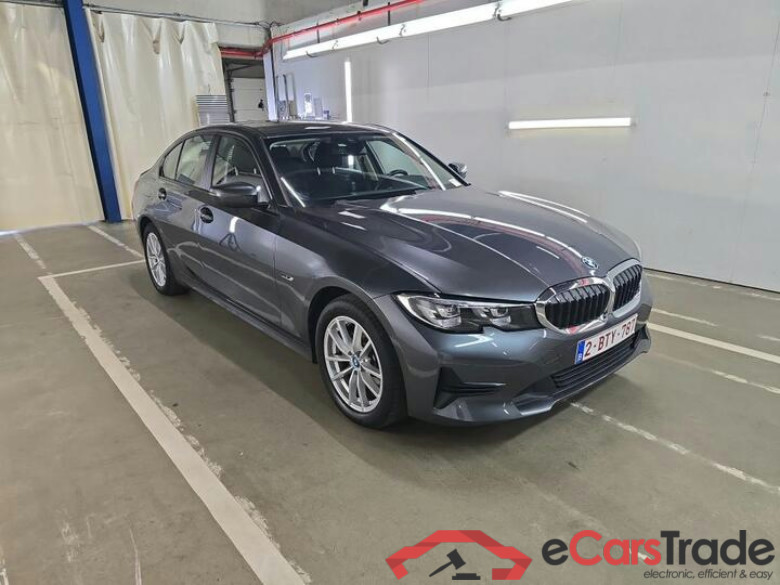 BMW 3 Reeks Berline 3 Reeks Berline 320e (150 kW) (PHEV) 150kW/204pk  4D/P Auto-8 #2