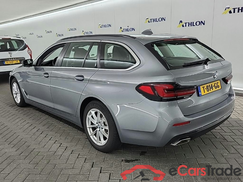 BMW 5-serie Touring 520iA Business Edition Plus 5D 135kW #4