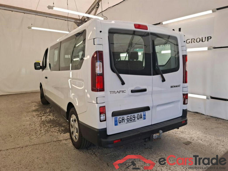 Trafic III Combi L2H1 3 0t (8/9 Sièges) Zen 2.0 dCi 150CV BVM6 9 Sieges E6d #2