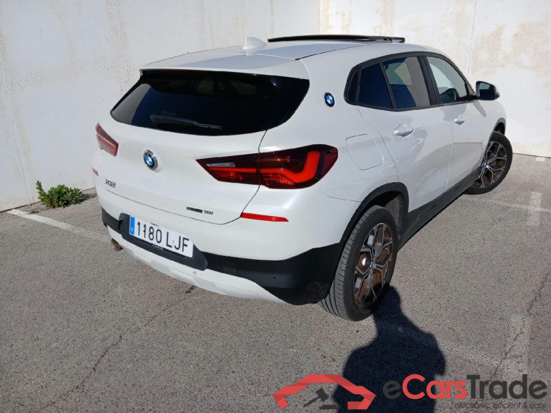 BMW X2 / 2017 / 5P / todoterreno sDrive18i (CX)