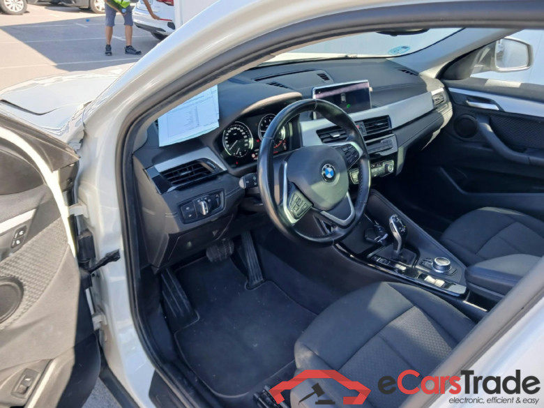 BMW X2 / 2017 / 5P / todoterreno sDrive18i (CX) #2