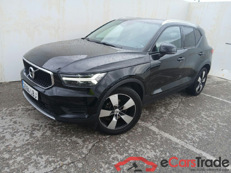 VOLVO XC40 / 2017 / 5P / todoterreno 2.0 D3 Momentum Auto #1