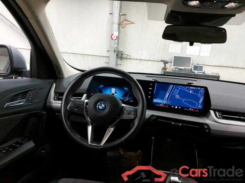 BMW iX2 xDrive30 Aut. LED LC-Pro Navi-Pro KeylessGo Camera Klima PDC ... #3