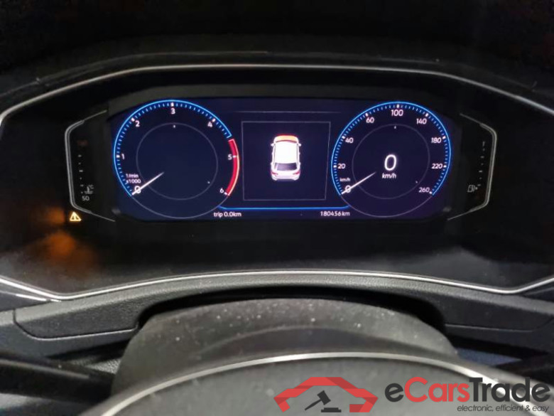 VOLKSWAGEN T-ROC / 2017 / 5P / SUV 1.6 TDI SCR ADVANCED BMT #4