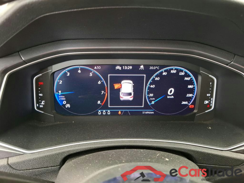 VOLKSWAGEN T-Roc / 2017 / 5P / SUV 1.5 TSI 150 EVO R-LINE #6