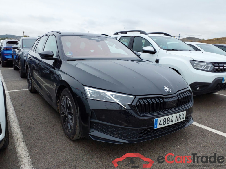SKODA Octavia 1.5 TSI m-HEV 110 kW (150 CV) DSG 7 vel. Combi Sportline(Winterpack) #1