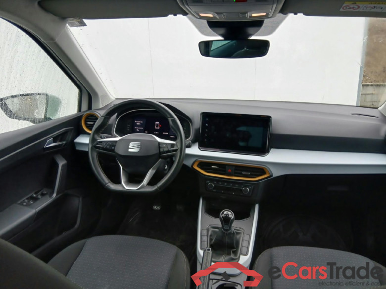 SEAT Arona / 2017 / 5P / todoterreno 1.0 TSI 81kW (110CV) Style Plus (AC) #4