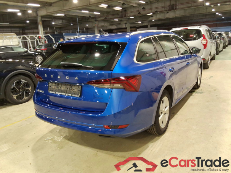 SKODA OCTAVIA COMBI 2.0 CRTDI 85KW DSG7 CLEVER #4
