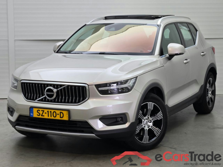 VOLVO XC40 2.0 T4 Inscription #1