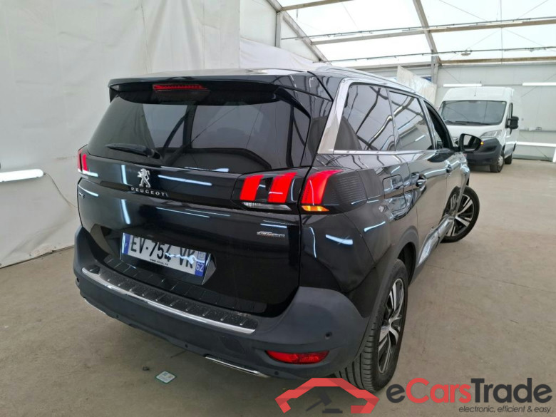 PEUGEOT 5008 5p SUV 16 BLUEHDI 120 EAT6 GT LINE #3