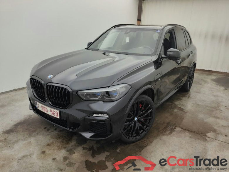 BMW X5 xDrive45e (155kW) 5d ///M-Sportkit (total options: 16,909 Ex.Vat)