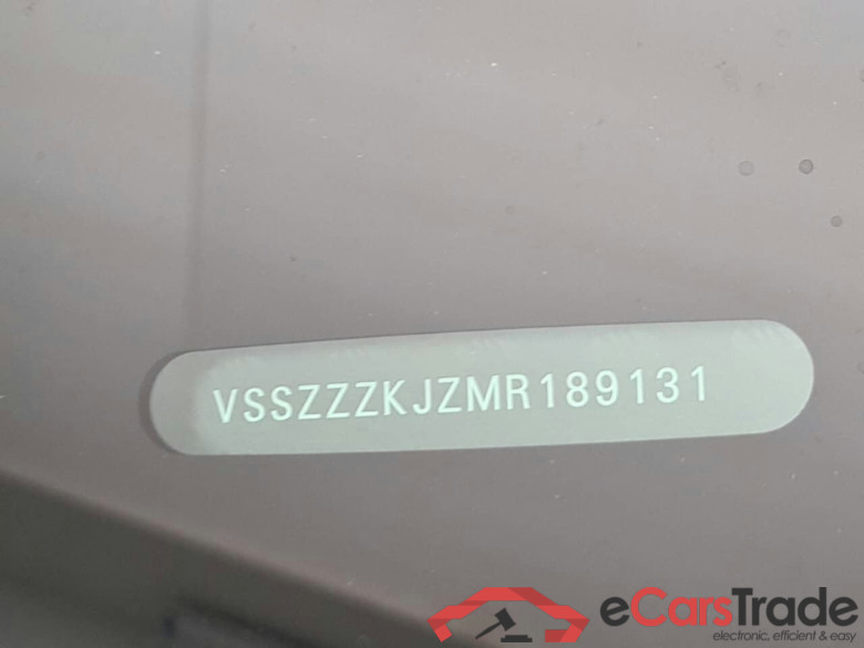 SEAT Arona 1.0 TSI Style B. Int #5