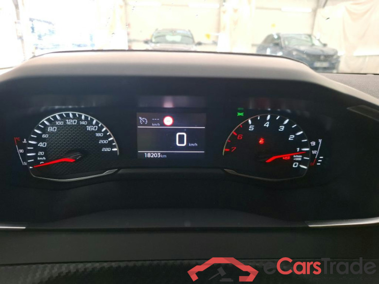 PEUGEOT 208 / 2019 / 5P / Berline Puretech 75 S&S Active Business #6