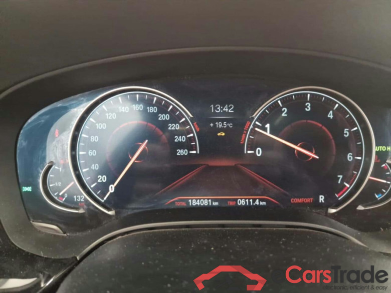 BMW 5-serie Touring 530i High Executive #6