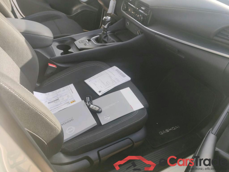 NISSAN QASHQAI / 2021 / 5P / todoterreno DIG-T 103kW (140CV) mHEV 4x2 Acenta #6