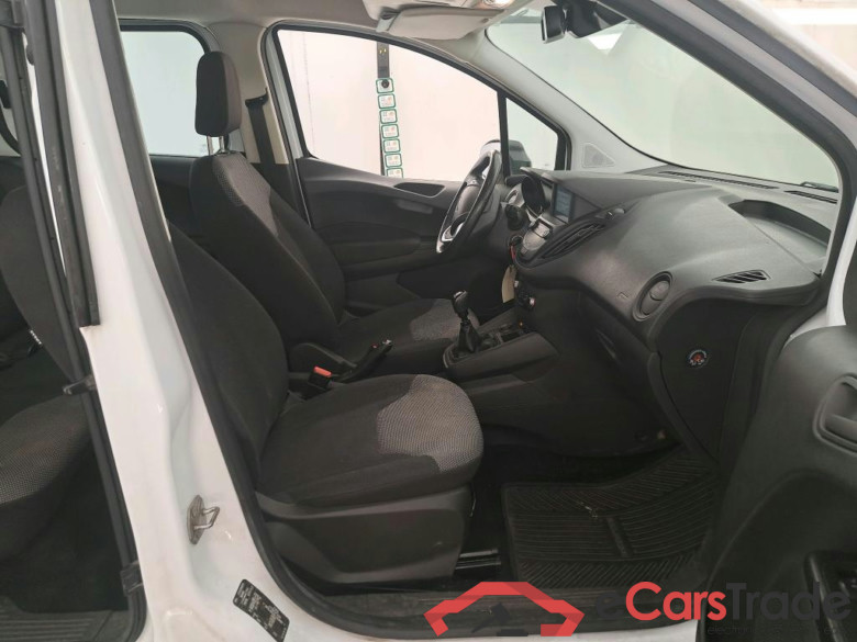 FORD Tourneo Courier / 2018 / 5P / monospace 1.5 TDCI 75 AMBIENTE #6