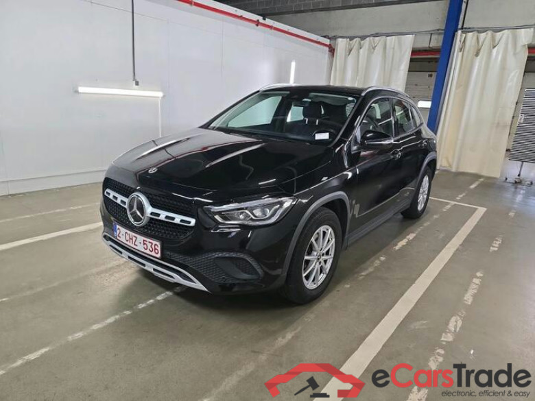 Mercedes GLA GLA GLA 180 d Business Solution Essential 85kW/116pk  5D/P Auto-8 #1
