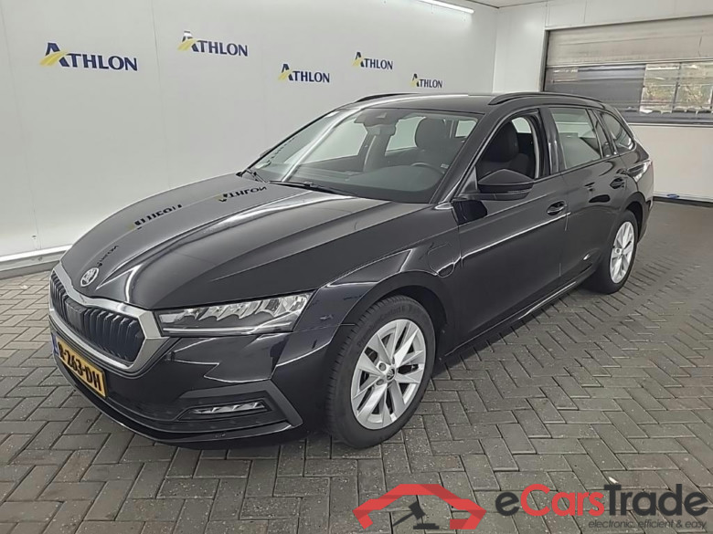 SKODA Octavia Combi 1.4 TSI PHEV DSG Bus.Edit.150kW Athlon Edition