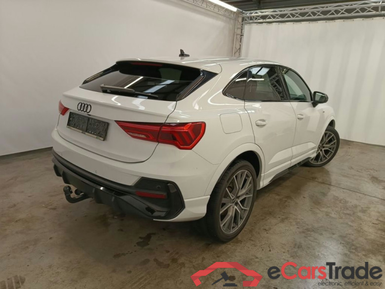 Audi Q3 Sportback 45 TFSI e S tronic S Line 5d (total options: 12,880 Ex.Vat) #2