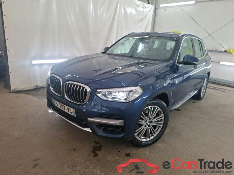 BMW X3 / 2017 / 5P / SUV xDrive30e 292ch Luxury BVA8
