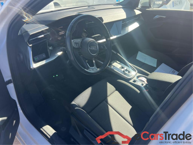 AUDI A3 / 2020 / 5P / berlina con portón Sportback 30 TFSI 81kW (110CV) S tronic #3