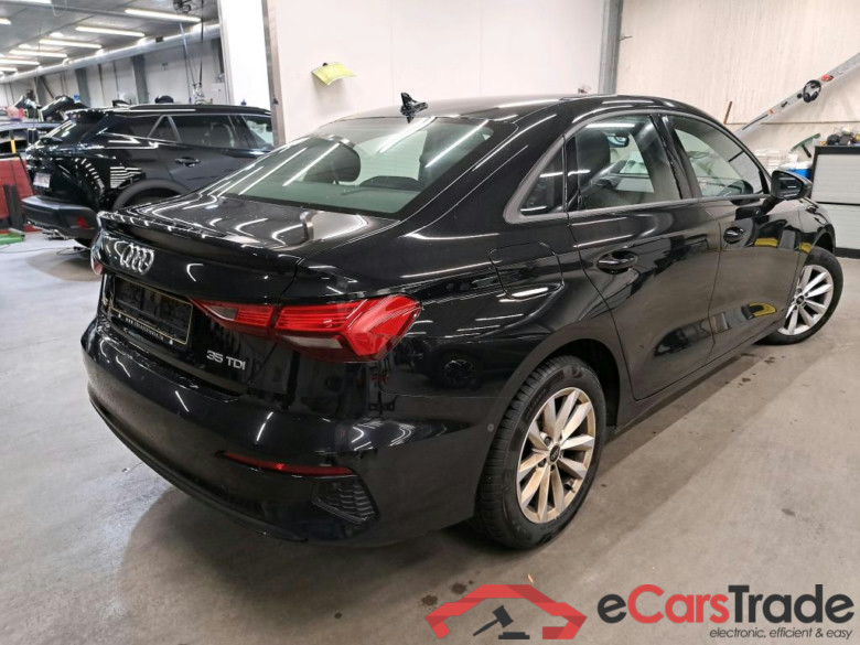 AUDI - AUD A3 BERLINE 35 TDi 150PK S-Tronic Attraction Business Edition & Pack Business With Heated Seats & Rear Camera #2
