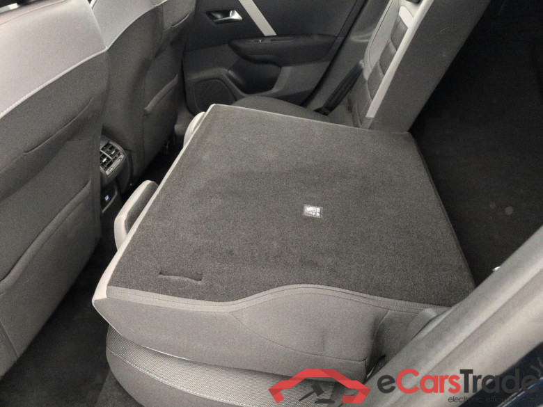 Citroen C4 Plus Hybride 145 ch e-DCS6 #1