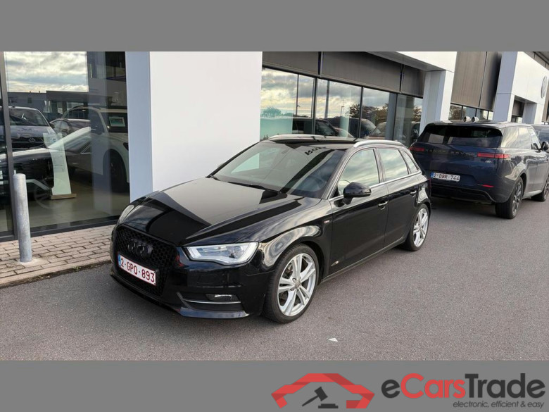 AUDI A3 Sportback 1.4 TFSI Ambition S line S tronic
