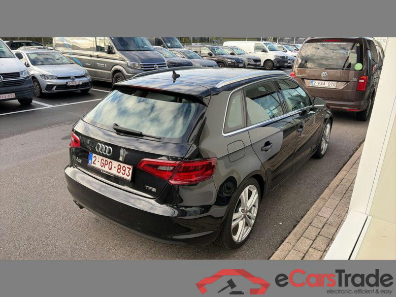 AUDI A3 Sportback 1.4 TFSI Ambition S line S tronic #4