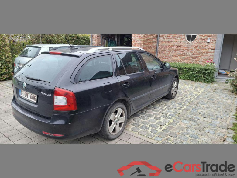 SKODA Octavia Combi Dsl SW 1.6 CR TDi Ambiente DPF #3