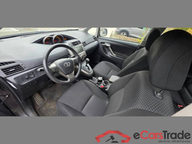 TOYOTA Verso 1.8i   7pl. #6