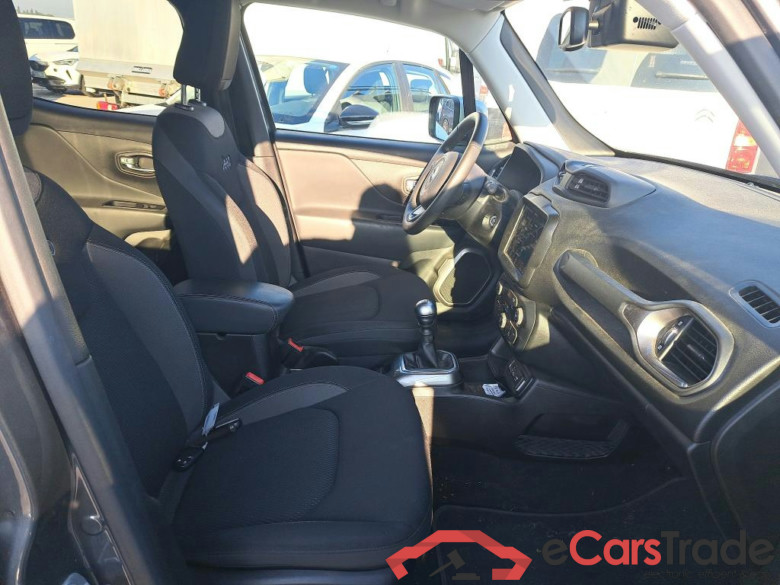 JEEP Renegade / 2014 / 5P / todoterreno Limited 1.0G 88kW (120CV) 4x2 (AC) #6