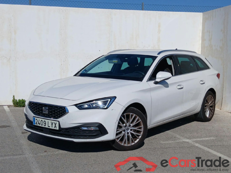 SEAT Nuevo León / 2020 / 5P / familiar SP 1.5 eTSI 110kW DSG S&S Xcellence Go L