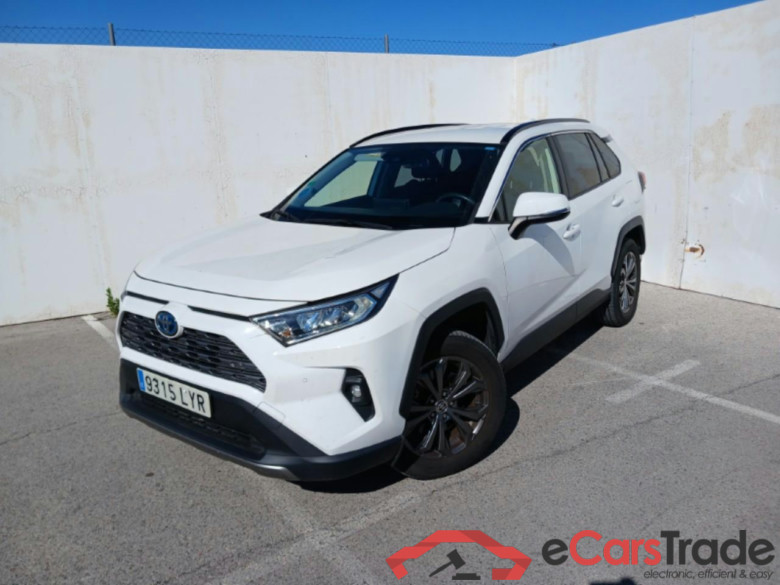 TOYOTA Rav4 / 2018 / 5P / todoterreno 2.5l 220H Advance #1