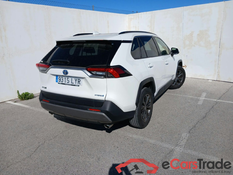 TOYOTA Rav4 / 2018 / 5P / todoterreno 2.5l 220H Advance #2