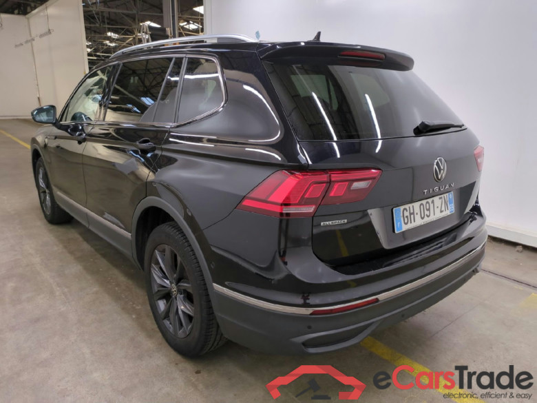 VOLKSWAGEN Tiguan Allspace / 2021 / 5P / SUV 2.0 TDI 150 BVM6 Life Business #2