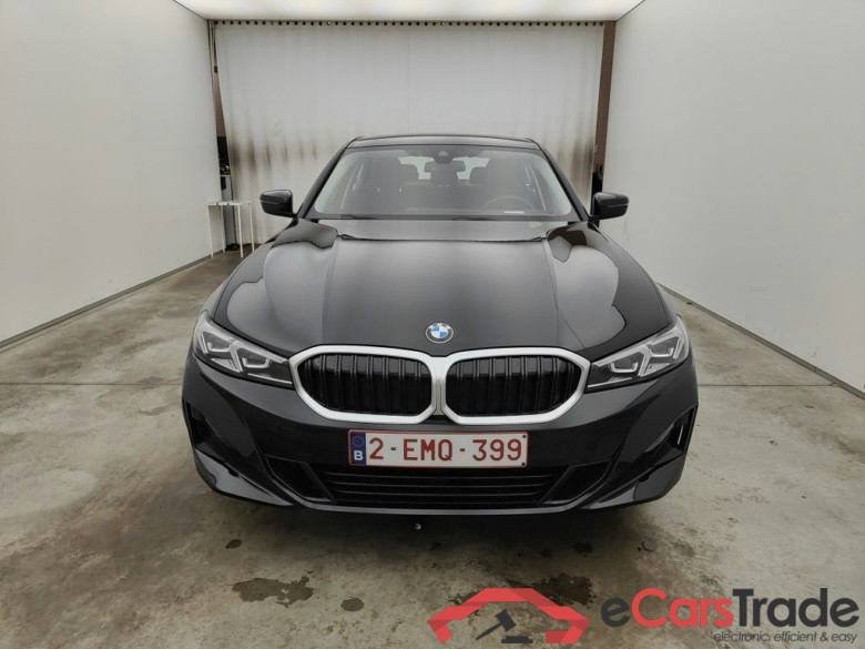 BMW 3 Reeks Berline 318i (115 kW) 4d #5