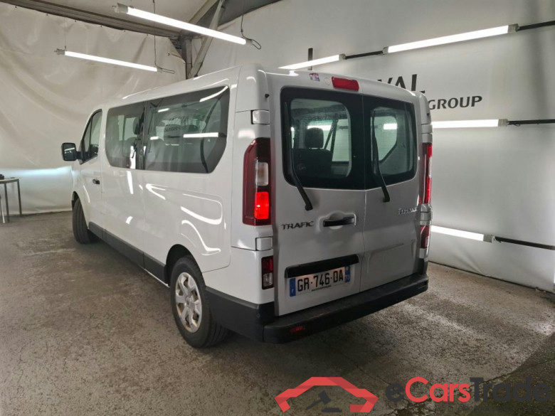 Trafic III Combi L2H1 3 0t (8/9 Sièges) Zen 2.0 dCi 150CV BVM6 9 Sieges E6d #2