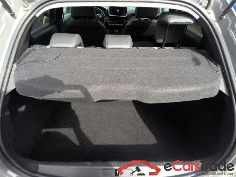 Peugeot 208 Allure 1.2 100 S&S BVM6 #4