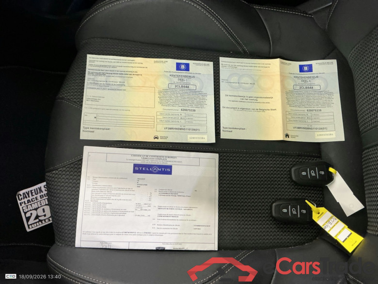 PEUGEOT 5008 1.2 PURETECH 130 GT #6