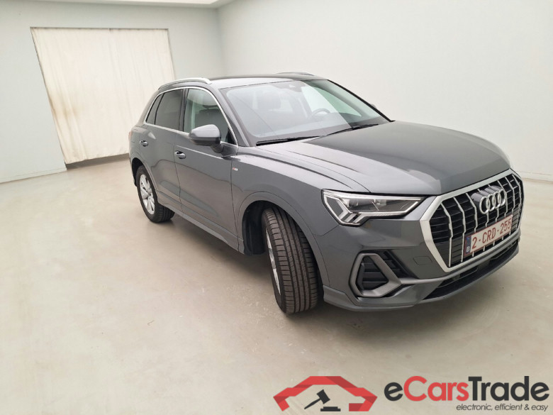 Audi, Q3 '18 PHEV, Q3 45 TFSie PHEV 180kW SL.Str. #5