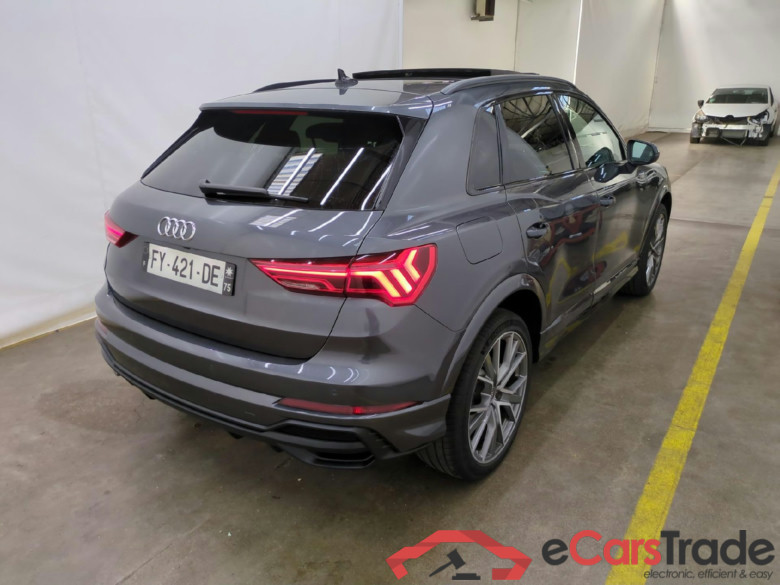 AUDI Q3 / 2018 / 5P / SUV 45 TFSI E 245 S TRONIC S LINE #5