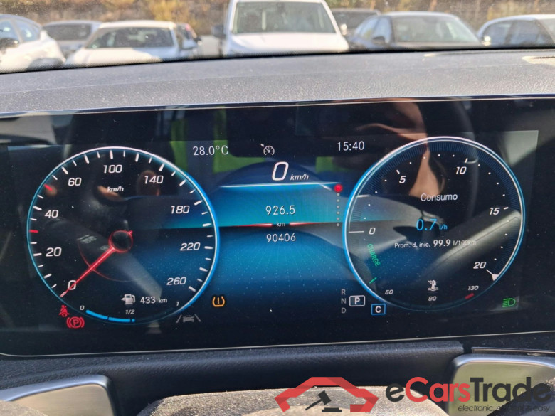 MERCEDES-BENZ GLB / 2019 / 5P / todoterreno 2.0 GLB 200 D DCT 110KW (150CV) #4