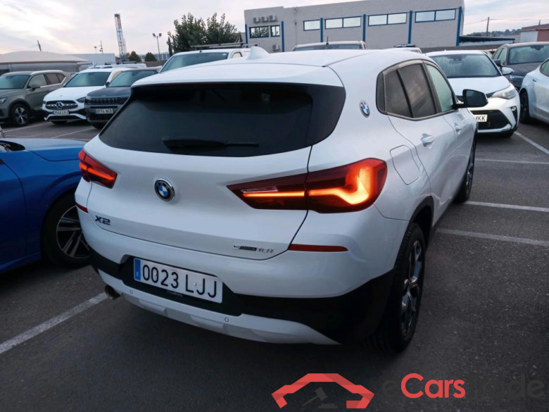 BMW X2 / 2017 / 5P / todoterreno sDrive18i (CX) #2